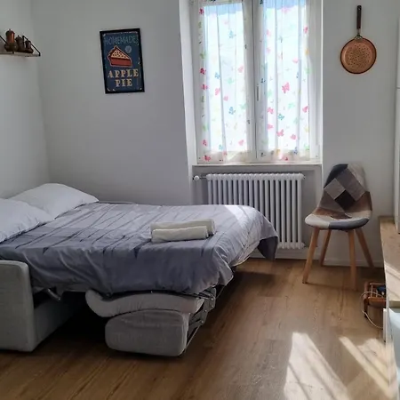 Evergreen House - Japartments