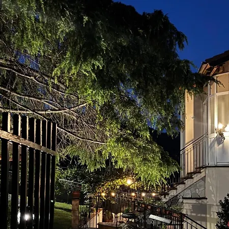 Evergreen House - Japartments *