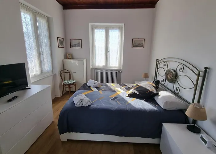 Evergreen House - Japartments