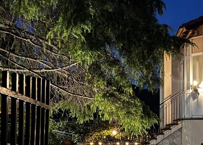 Evergreen House - Japartments *