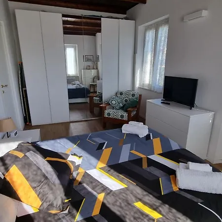 Evergreen House - Japartments * Genua